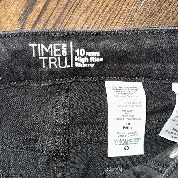 Time and Tru Women's Black Jeans size 10 petite high rise skinny - Picture 6 of 7